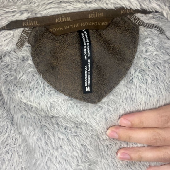 KUHL fuzzy jacket - Picture 6 of 7